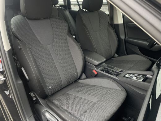 Skoda Octavia Combi 1.4 TSI iV PHEV Business Edition | LED | Trekhaak | Navi | Camera | Carplay ActivLease financial lease