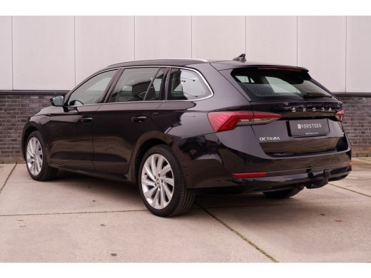Skoda Octavia Combi 1.4 TSI iV PHEV Business Edition | LED | Trekhaak | Navi | Camera | Carplay ActivLease financial lease