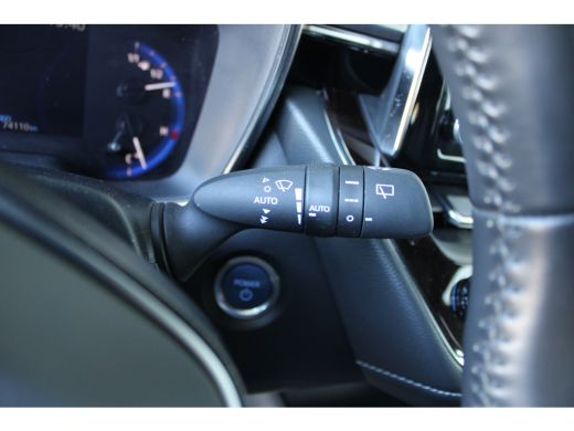 Toyota Corolla Touring Sports Toyota 1.8 Hybrid First Edition | Achteruitrijcamera | LED koplampen | Navigatiesysteem full map ActivLease financial lease