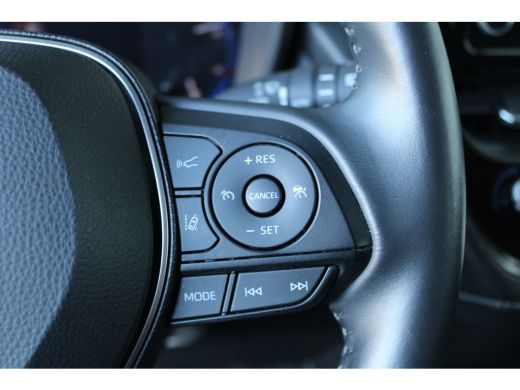 Toyota Corolla Touring Sports Toyota 1.8 Hybrid First Edition | Achteruitrijcamera | LED koplampen | Navigatiesysteem full map ActivLease financial lease