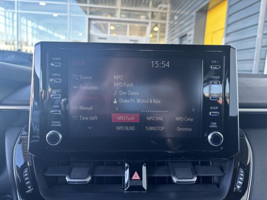 Toyota Corolla Touring Sports Toyota 1.8 Hybrid First Edition | Achteruitrijcamera | LED koplampen | Navigatiesysteem full map ActivLease financial lease