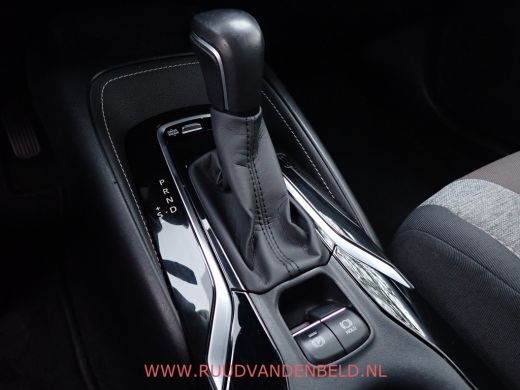 Toyota Corolla Touring Sports 2.0 HYBRID TREK ACC/CAMERA/TREKHAAK/NAVIGATIE ActivLease financial lease