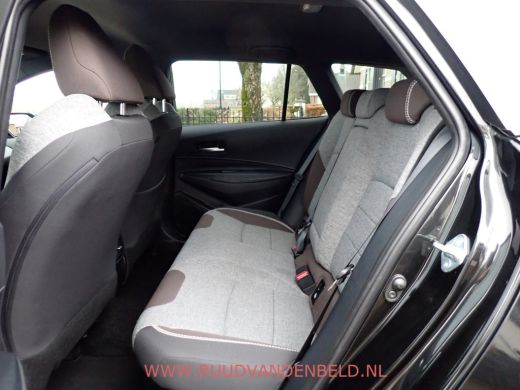 Toyota Corolla Touring Sports 2.0 HYBRID TREK ACC/CAMERA/TREKHAAK/NAVIGATIE ActivLease financial lease