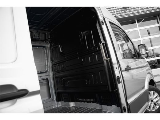 Volkswagen Crafter 2024 | 140PK | Automaat | Adaptive cruise | Digitaal dashboard | Navigatie | Full Led ActivLease financial lease