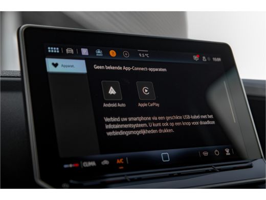 Volkswagen Crafter 2024 | 140PK | Automaat | Adaptive cruise | Digitaal dashboard | Navigatie | Full Led ActivLease financial lease