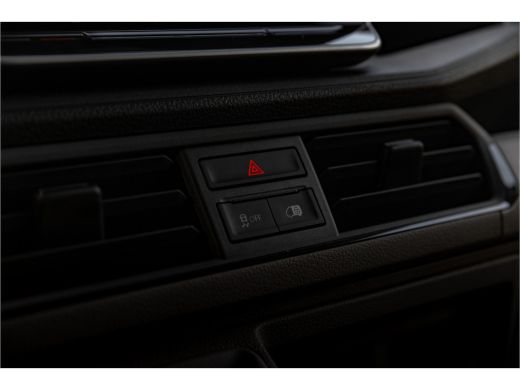 Volkswagen Crafter 2024 | 140PK | Automaat | Adaptive cruise | Digitaal dashboard | Navigatie | Full Led ActivLease financial lease
