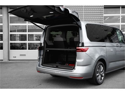 Volkswagen Multivan | 4-Motion | 1.5 eHybrid L2 Bulli Edition | Matrix | ACC | Panoramadak | ActivLease financial lease
