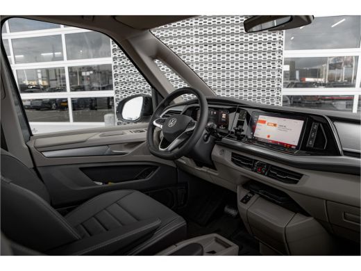Volkswagen Multivan | 4-Motion | 1.5 eHybrid L2 Bulli Edition | Matrix | ACC | Panoramadak | ActivLease financial lease