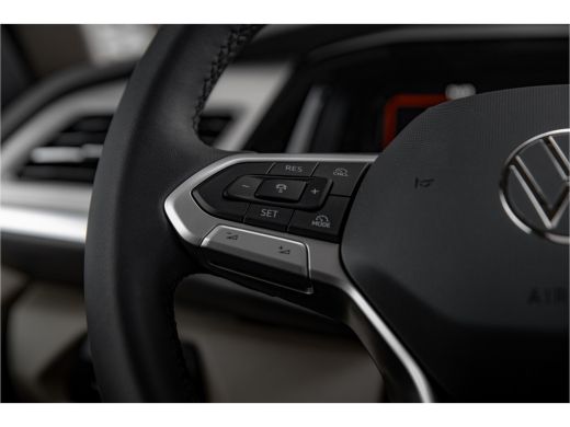 Volkswagen Multivan | 4-Motion | 1.5 eHybrid L2 Bulli Edition | Matrix | ACC | Panoramadak | ActivLease financial lease
