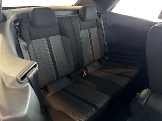 Volkswagen T-Roc 1.0TSI 115pk Style | Navigatie | Stoelverwarming | Park Distance Control ActivLease financial lease