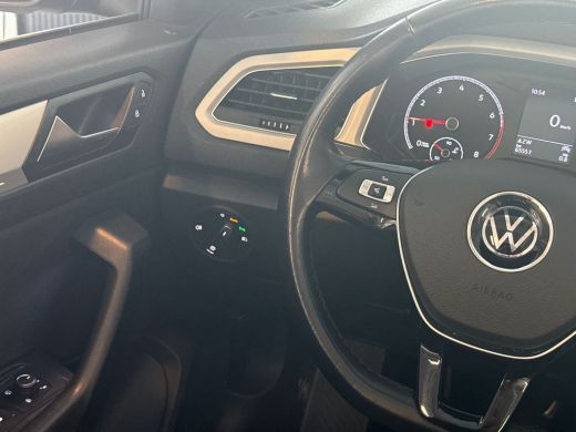 Volkswagen T-Roc Cabrio 1.0TSI 115pk Style / Navigatie / Stoelverwarming / Park Distance Control ActivLease financial lease