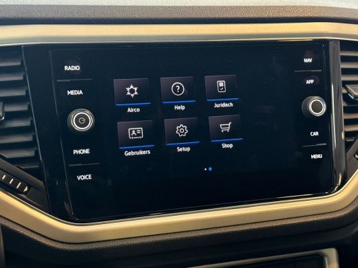 Volkswagen T-Roc 1.0TSI 115pk Style | Navigatie | Stoelverwarming | Park Distance Control ActivLease financial lease