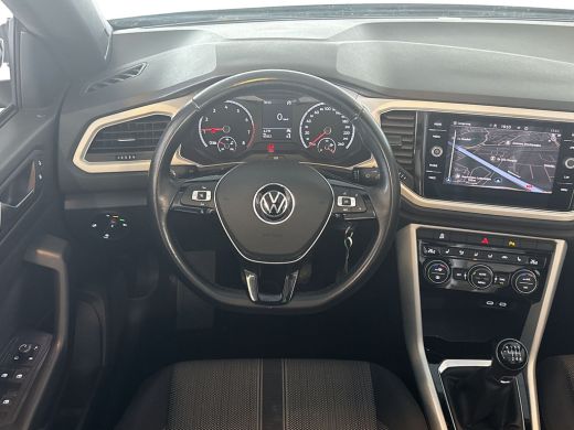 Volkswagen T-Roc Cabrio 1.0TSI 115pk Style / Navigatie / Stoelverwarming / Park Distance Control ActivLease financial lease