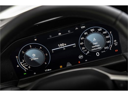 Volkswagen Transporter | 2024 | Life | L1 | Digitaal Display | Camera ActivLease financial lease
