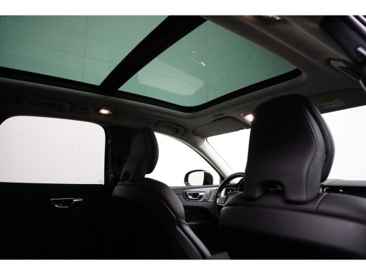 Volvo  XC60 Volvo Recharge T6 AWD Ultimate Dark | 360 Graden Camera | Apple carplay | Audio installatie premium ActivLease financial lease