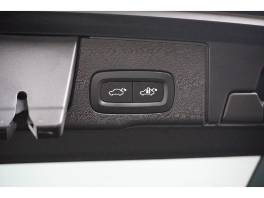 Volvo  XC60 Recharge T6 AWD Ultimate Dark | 360 Graden Camera | Apple carplay | Audio installatie premium ActivLease financial lease