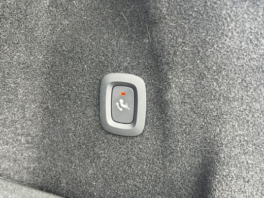 Volvo  XC60 Recharge T6 AWD Ultimate Dark | 360 Graden Camera | Apple carplay | Audio installatie premium ActivLease financial lease