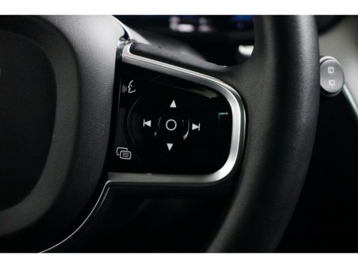 Volvo  XC60 Recharge T6 AWD Ultimate Dark | 360 Graden Camera | Apple carplay | Audio installatie premium ActivLease financial lease