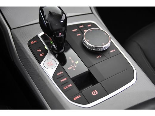 BMW 3-serie 330e *1ste Eigenaar*Leer*Navigatie*Carplay* ActivLease financial lease