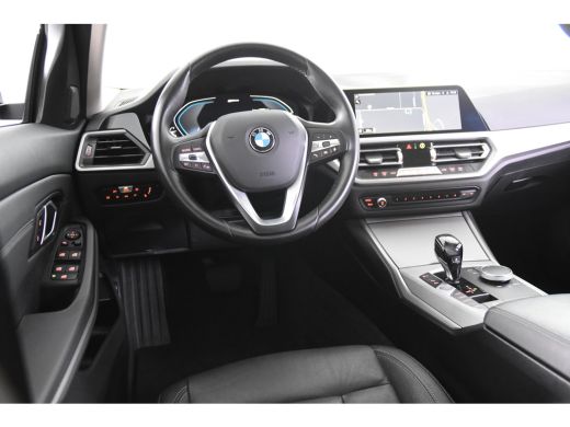BMW 3-serie 330e *1ste Eigenaar*Leer*Navigatie*Carplay* ActivLease financial lease