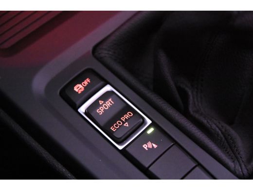 BMW X1 sDrive18i *1ste Eigenaar*Panoramadak*Memory*Trekhaak* ActivLease financial lease