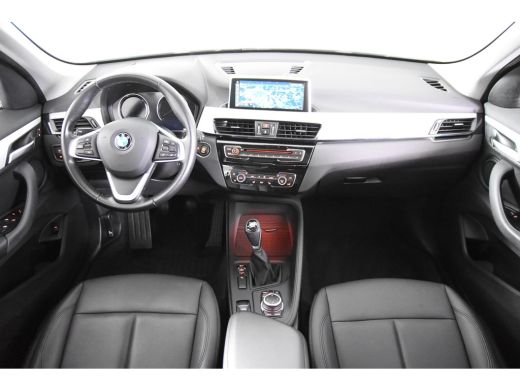 BMW X1 sDrive18i *1ste Eigenaar*Panoramadak*Memory*Trekhaak* ActivLease financial lease