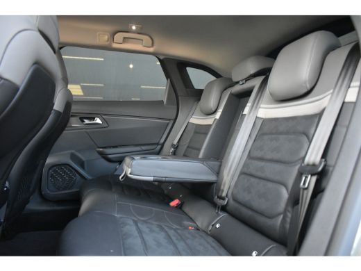 Citroën C5 X Citroen 1.6 Plug-in Hybrid 180 Plus | Vol-Leder | Navigatie | Elektr. Massagestoelen | Stoel/Stuu... ActivLease financial lease