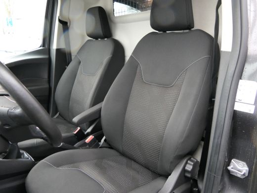 Ford Transit Courier 1.5 TDCI 100pk Limited | Navigatie | Trekhaak | Stoelverwarming | Verwarmde Voorruit | Lichtmetal... ActivLease financial lease