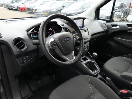 Ford Transit Courier 1.5 TDCI 100pk Limited | Navigatie | Trekhaak | Stoelverwarming | Verwarmde Voorruit | Lichtmetal... ActivLease financial lease
