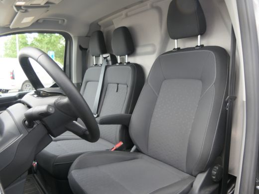 Ford Transit Custom 320 2.0 TDCI L2H1 Limited | Lengte 2 | Keyless | Camera | Stoelverwarming | Lengte 2 | Trekhaak |... ActivLease financial lease