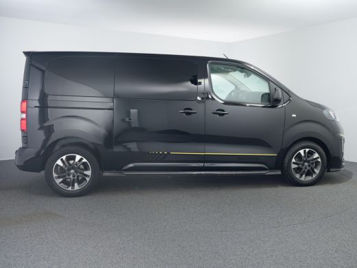 Opel Vivaro Opel 2.0 CDTI L2H1 180pk Irmscher Sport | 360 graden parkeersensoren | Bi-Xenon lampen | Lederen ... ActivLease financial lease