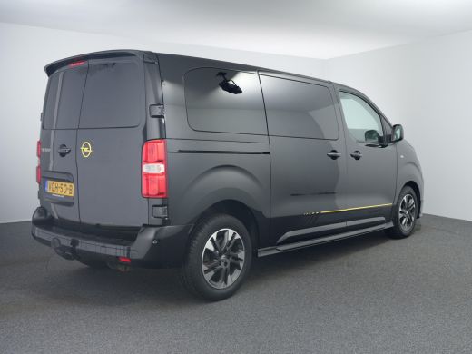 Opel Vivaro Opel 2.0 CDTI L2H1 180pk Irmscher Sport | 360 graden parkeersensoren | Bi-Xenon lampen | Lederen ... ActivLease financial lease