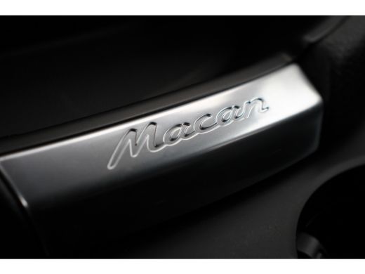 Porsche Macan 2.0 T | SPORTCHRONO | 21" 911 TURBO DESIGN VELGEN | LEDER | MEMORY SEATS | STOELVERWARMING | APPL... ActivLease financial lease