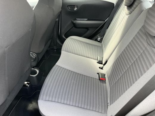 Toyota Aygo 1.0 VVT-i x-play | Navigatie | Airconditioning | Bluetooth | Parkeercamera | ActivLease financial lease