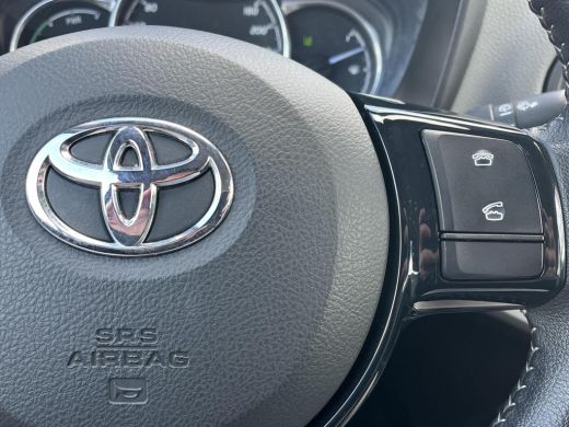 Toyota Yaris 1.5 Hybrid Active | Startknop | Climate control | Bluetooth | Lederen stuurwiel | ActivLease financial lease