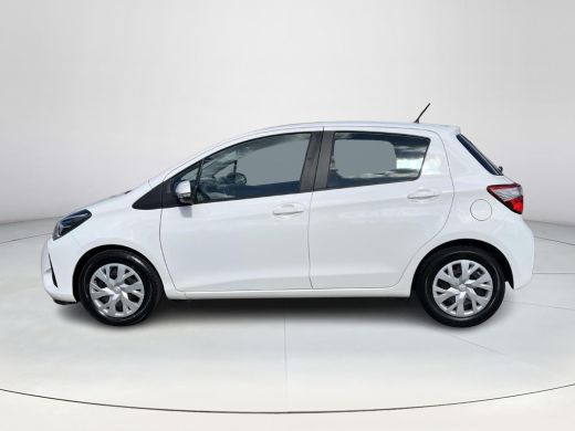 Toyota Yaris 1.5 Hybrid Active | Startknop | Climate control | Bluetooth | Lederen stuurwiel | ActivLease financial lease