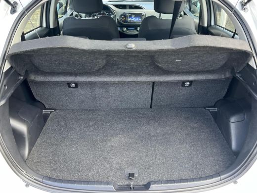 Toyota Yaris 1.5 Hybrid Active | Startknop | Climate control | Bluetooth | Lederen stuurwiel | ActivLease financial lease