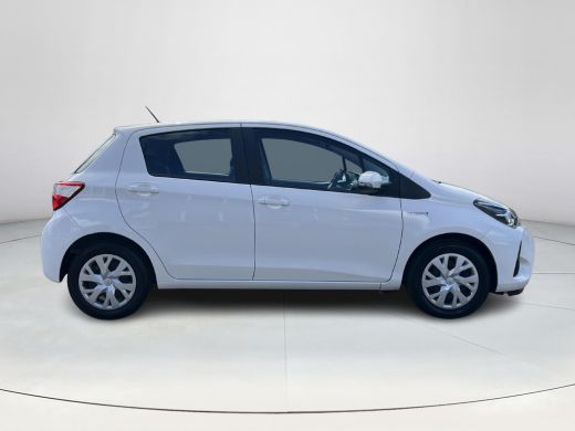 Toyota Yaris 1.5 Hybrid Active | Startknop | Climate control | Bluetooth | Lederen stuurwiel | ActivLease financial lease
