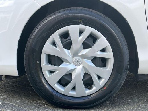 Toyota Yaris 1.5 Hybrid Active | Startknop | Climate control | Bluetooth | Lederen stuurwiel | ActivLease financial lease