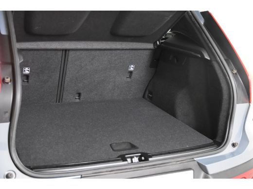 Volvo  XC40 2.0 D3 *1ste Eigenaar*Navigatie*Standkachel*Camera* ActivLease financial lease