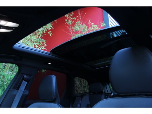 Volvo  XC60 Volvo 2.0 T6 Plug-in hybrid AWD R-Design | MY22! | Schuifdak | Pilot Assist | Stuur/stoelverwarmi... ActivLease financial lease