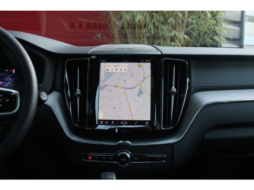 Volvo  XC60 Volvo 2.0 T6 Plug-in hybrid AWD Ultra Bright | 360º Camera | Cruise control adaptief met Stop&Go ... ActivLease financial lease