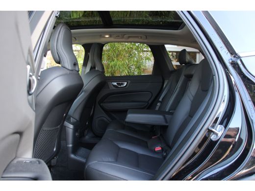 Volvo  XC60 Volvo 2.0 T6 Plug-in hybrid AWD Ultra Bright | 360º Camera | Cruise control adaptief met Stop&Go ... ActivLease financial lease