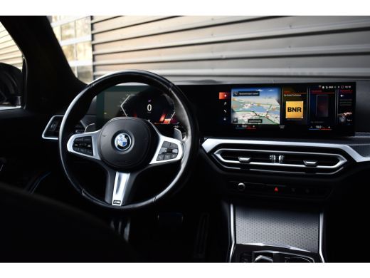 BMW 3 Serie Touring 330e M Sport Pro | Panoramadak | ACC | Harman/Kardon | M Seats | Comfort Access | Head-Up... ActivLease financial lease