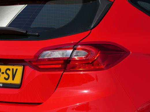 Ford Fiesta 1.0 EcoBoost ST-Line | Winterpack | Adaptive Cruise | BLIS | Camera | LED| DAB ActivLease financial lease