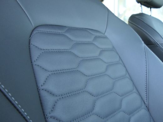 Ford Fiesta Ford 1.0 EcoBoost Vignale Automaat | Leder | B&O | Camera | Winterpack | Adaptive Cruise | BLIS |... ActivLease financial lease