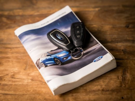 Ford FOCUS Wagon 1.0 EcoBoost Sport (APPLE CARPLAY, GROOT NAVI, CLIMATE, PARKEERSENSOREN, SPORTSTOELEN, CRUISE, LM... ActivLease financial lease