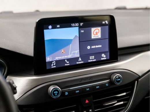 Ford FOCUS Wagon 1.0 EcoBoost Titanium Automaat (APPLE CARPLAY, GROOT NAVI, CLIMATE, TREKHAAK, SPORTSTOELEN, PARKE... ActivLease financial lease