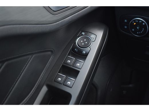 Ford FOCUS Wagon 1.5 EcoBoost Titanium Business | 150 Pk | Trekhaak | Stuur- en Stoelverw. ActivLease financial lease