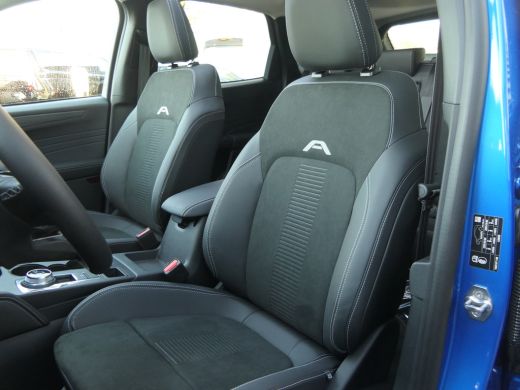 Ford Kuga Ford 2.5 PHEV Active X | Panoramadak | Trekhaak | 19 Inch | Matrix LED | Head Up | Winterpack ActivLease financial lease